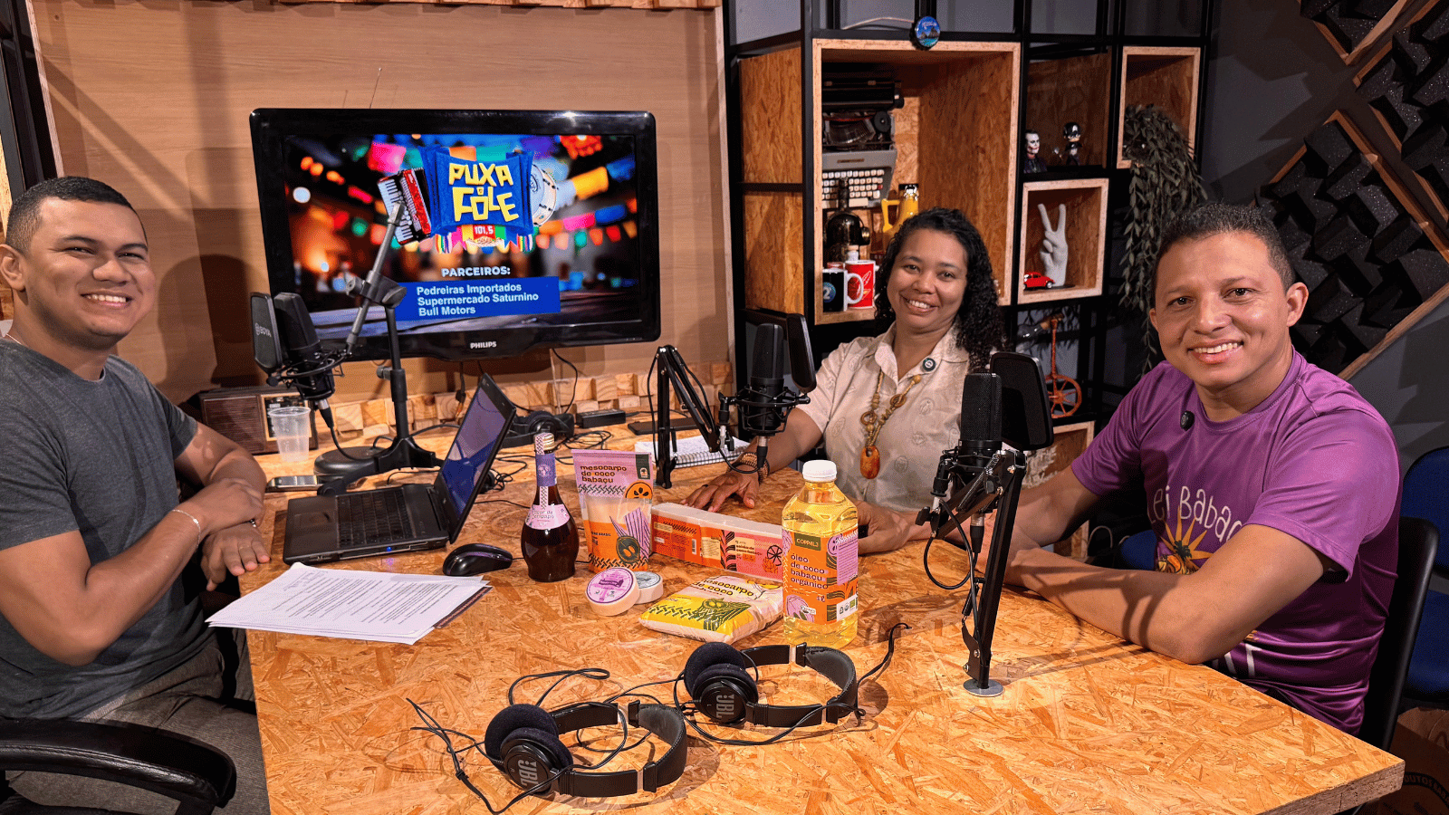 ASSEMA participa de programa de rádio e destaca luta das quebradeiras de coco babaçu